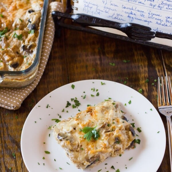 Chicken and Mushrooms with Béchamel Sauce