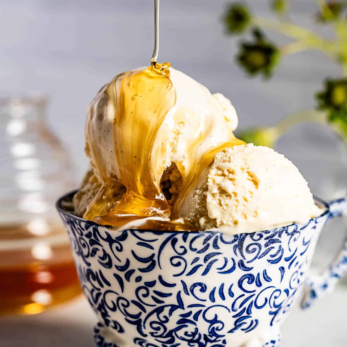 https://foolproofliving.com/wp-content/uploads/2013/09/Recipe-for-Honey-Ice-Cream.jpg