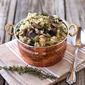 Baked Brown Rice with Mushrooms and Leeks