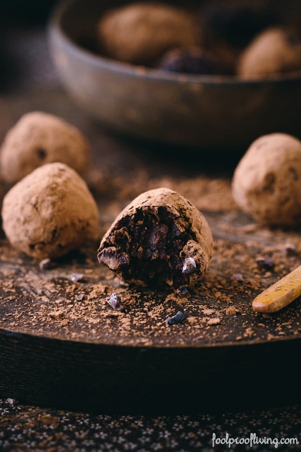 Vegan Cocoa Truffles