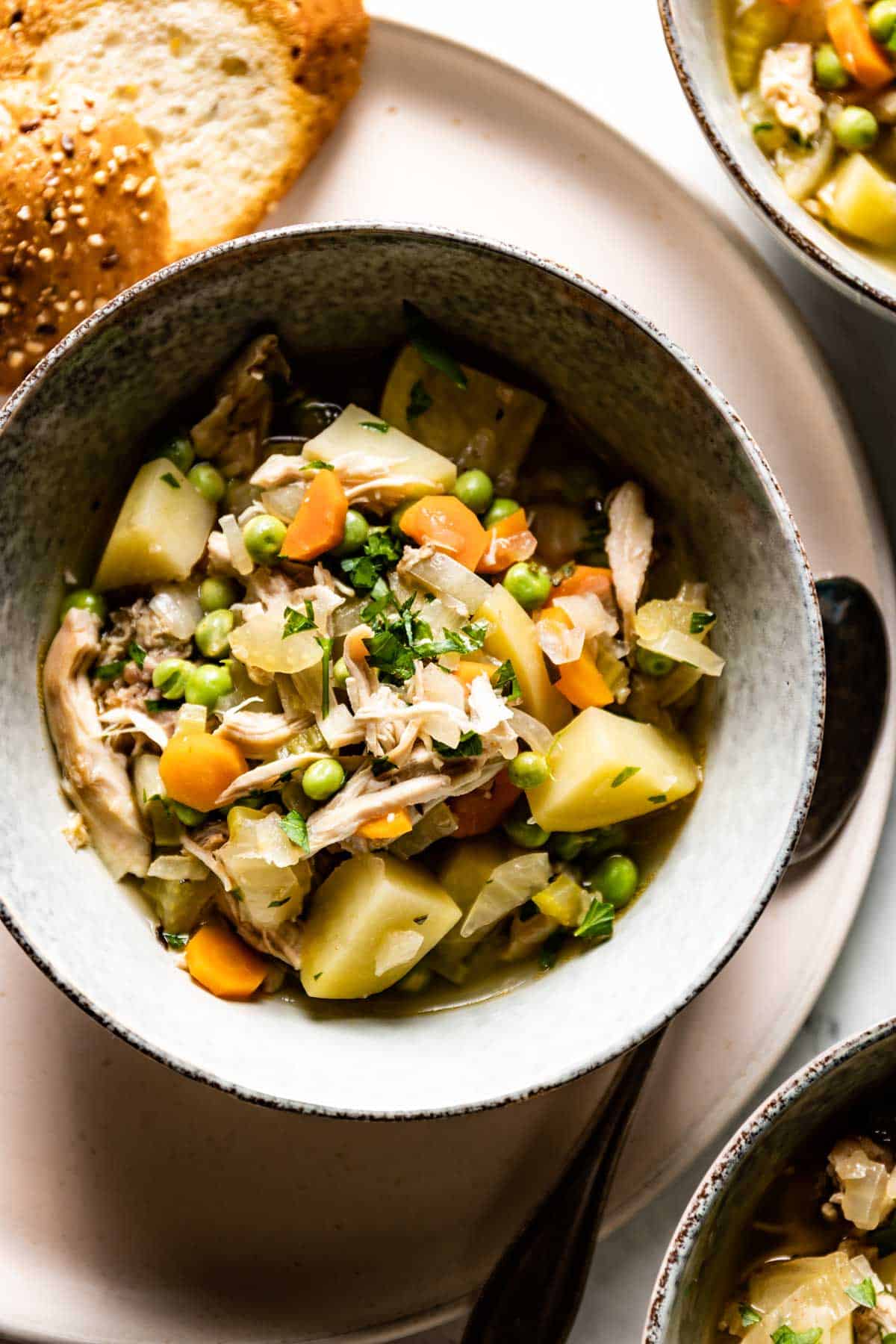 20 Crockpot Recipes (Slow Cooker Recipes) - Ahead of Thyme