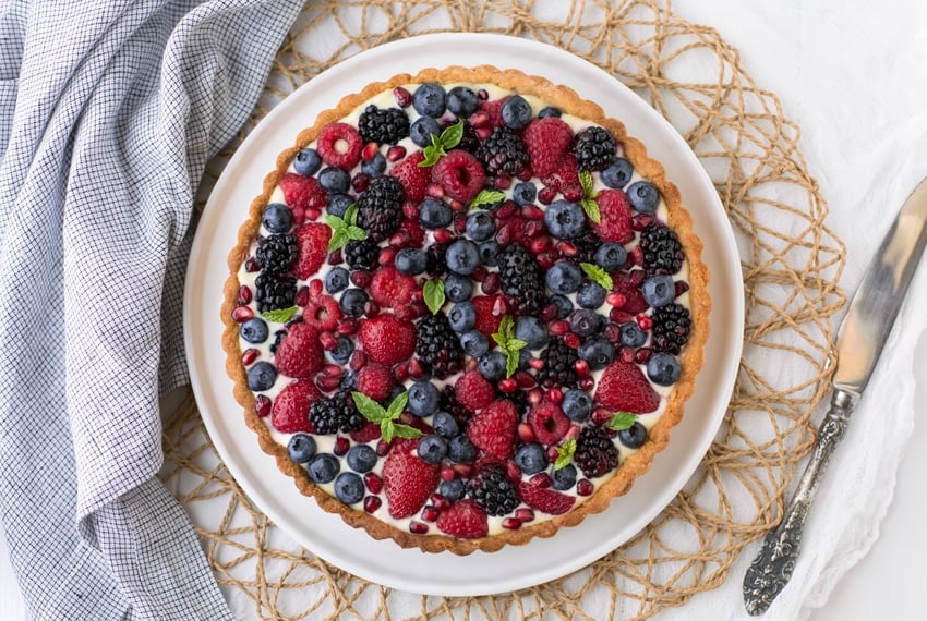 Summer Berry Tart I foolproofliving.com