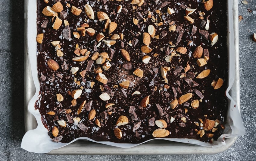 Vegan Spelt Flour Almond Butter Brownies: Maple and coconut sugar sweetened almond butter brownies made with spelt flour and dark chocolate.