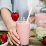 This Strawberry Banana Yogurt Smoothie is the best breakfast. It is low in fat and high in antioxidants.
