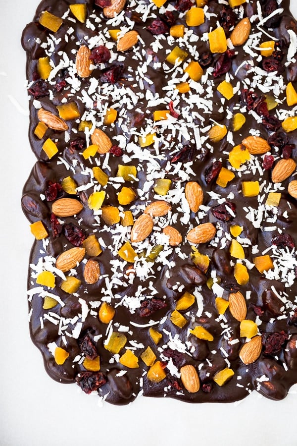 Healthy Chocolate Bark Recipe : A Close up of Coconut oil based and maple-sweetened Chocolate Almond Bark recipe