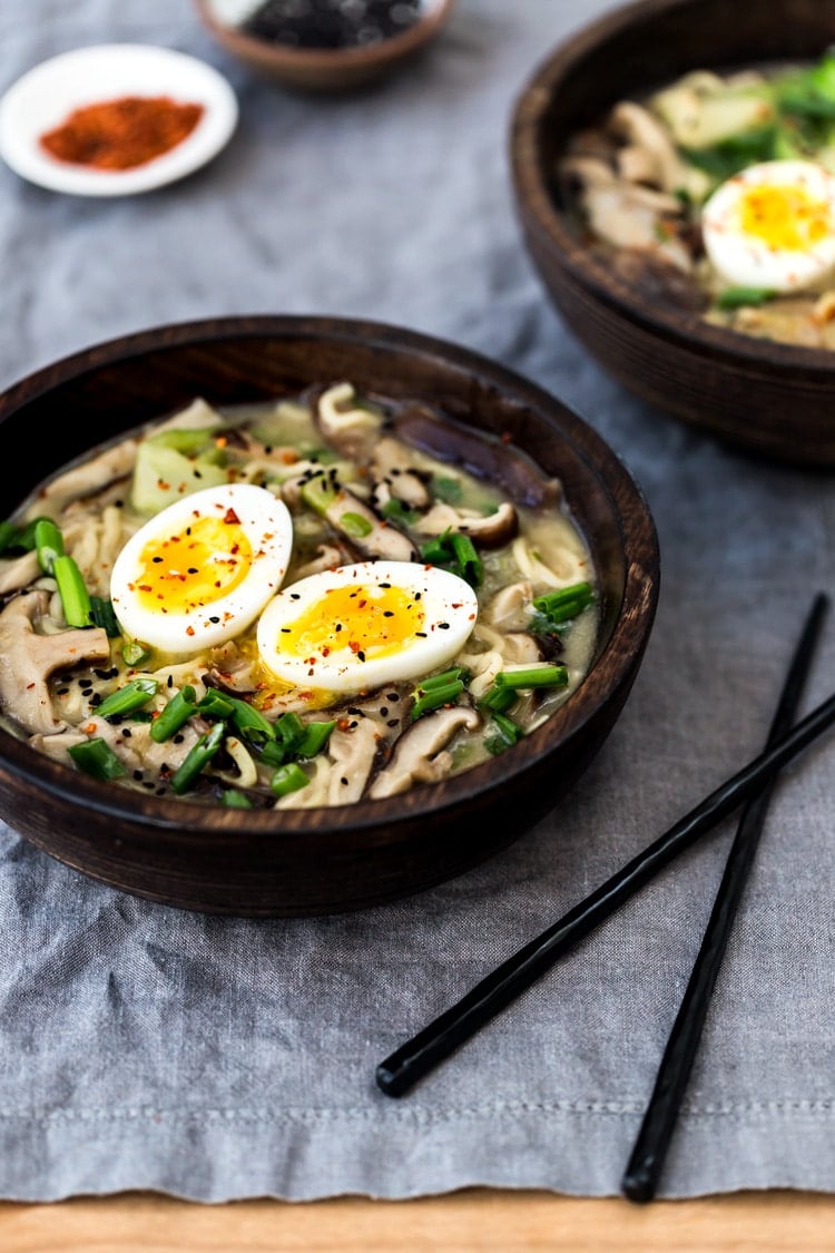 Vegan Ramen Bowls with Edamame and Mushrooms