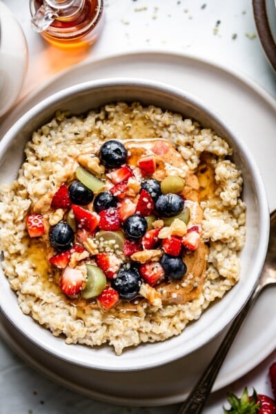A Bowl of Healthy Pressure Cooker Steel Cut Oats Recipe topped off with fresh fruit