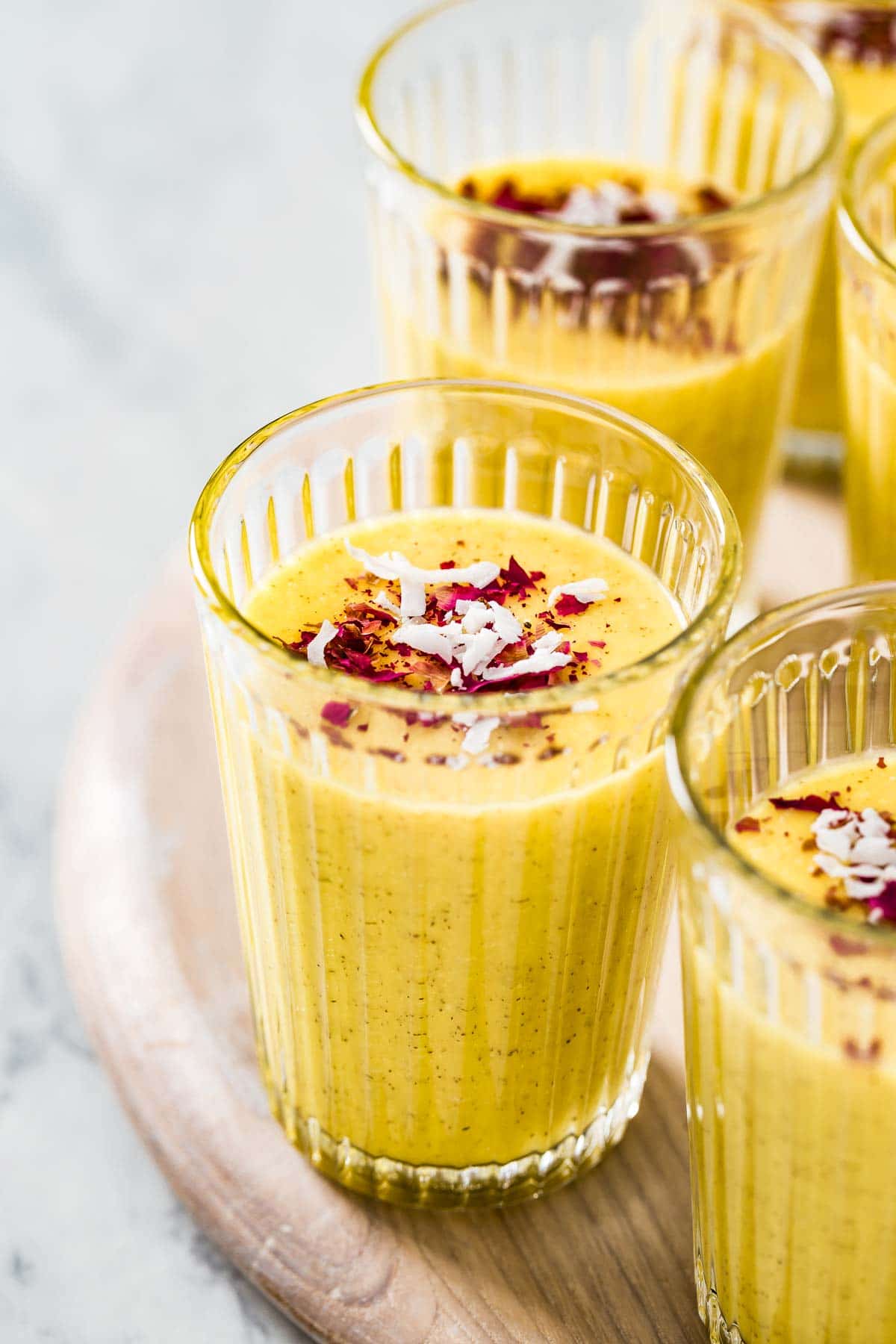 The Best Vegan Tropical Turmeric Smoothie