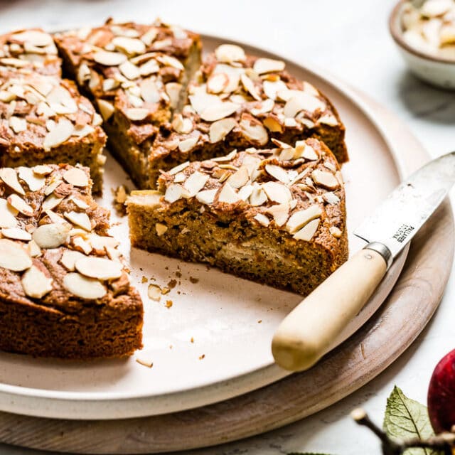 Paleo Apple Cake With Almond Flour Gluten Free Foolproof Living 9843