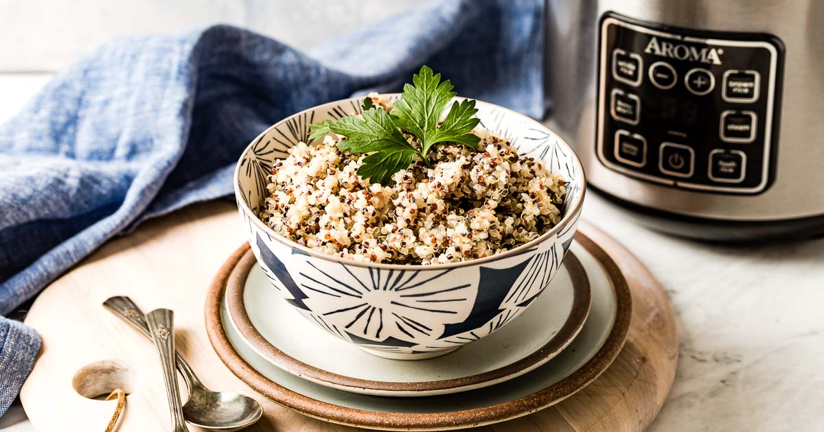How To Cook Quinoa In A Rice Cooker - The Conscious Plant Kitchen