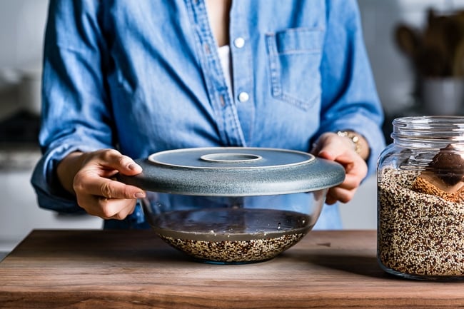 A plate is placed to cover the bowl