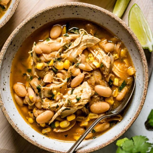 Instant Pot White Bean Chicken Chili Recipe - Foolproof Living