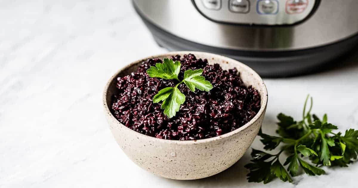 Pressure Cooker (Instant Pot) Forbidden Black Rice
