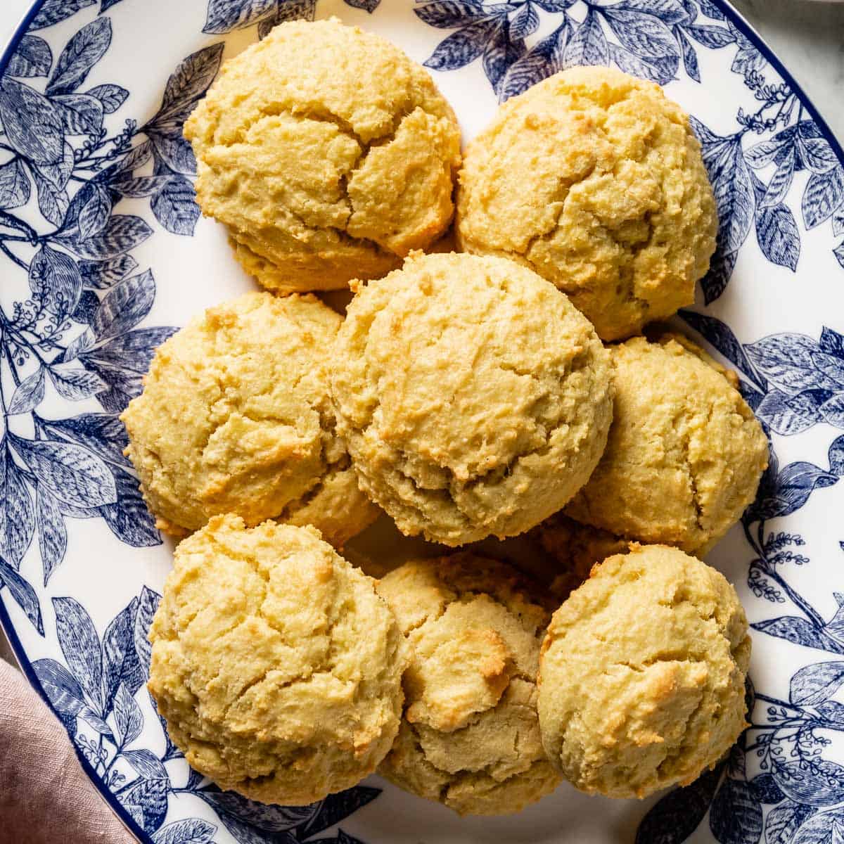 Almond Flour Biscuits Recipe Low Carb Keto Paleo Foolproof Living   Recipe For Almond Flour Biscuits 