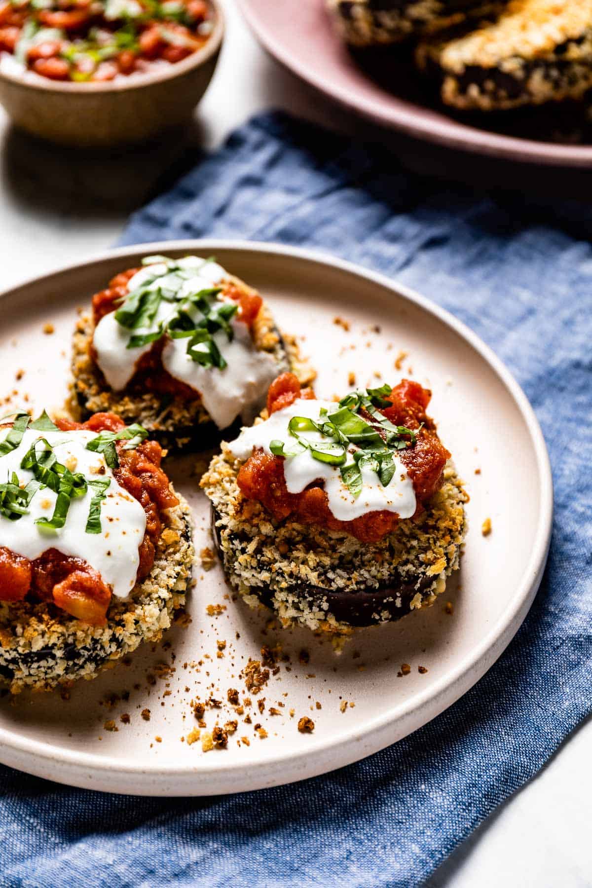 crispy brinjal slices topped off with marinara sauce