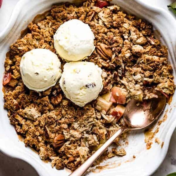 Vegan apple crisp from the top view.