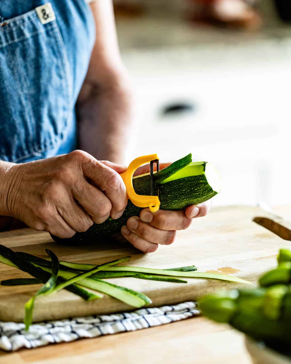 6 Simple Ways to Cut Your Zucchini