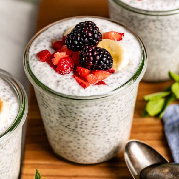 Yogurt Chia Pudding (Quick & Easy Breakfast) - Foolproof Living